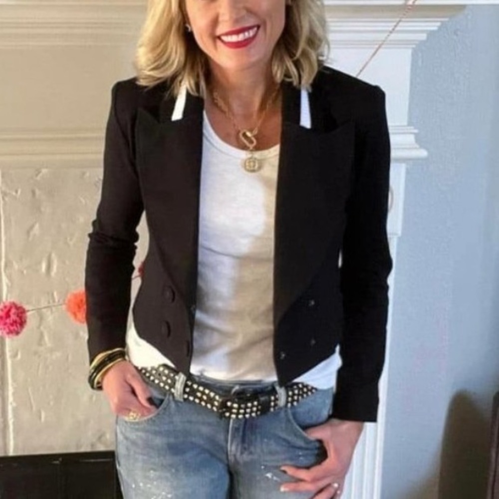Cabi Black Tie Jacket Double Breasted Crop Blazer Ponte Knit 6033 Women’s 10